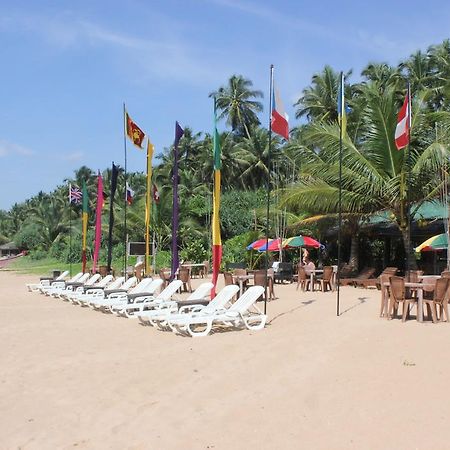 Warahena Beach Hotel Bentota Extérieur photo