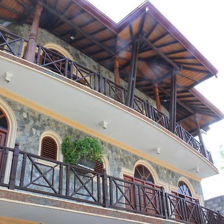 Warahena Beach Hotel Bentota Extérieur photo